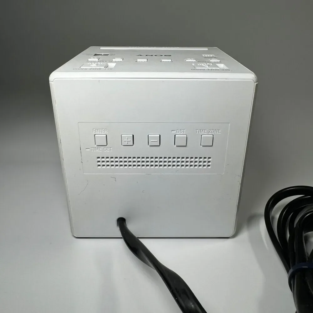 Sony ICF-C1T Alarm Clock Radio FM/AM White Cube w/ Power Cable TESTED WORKING